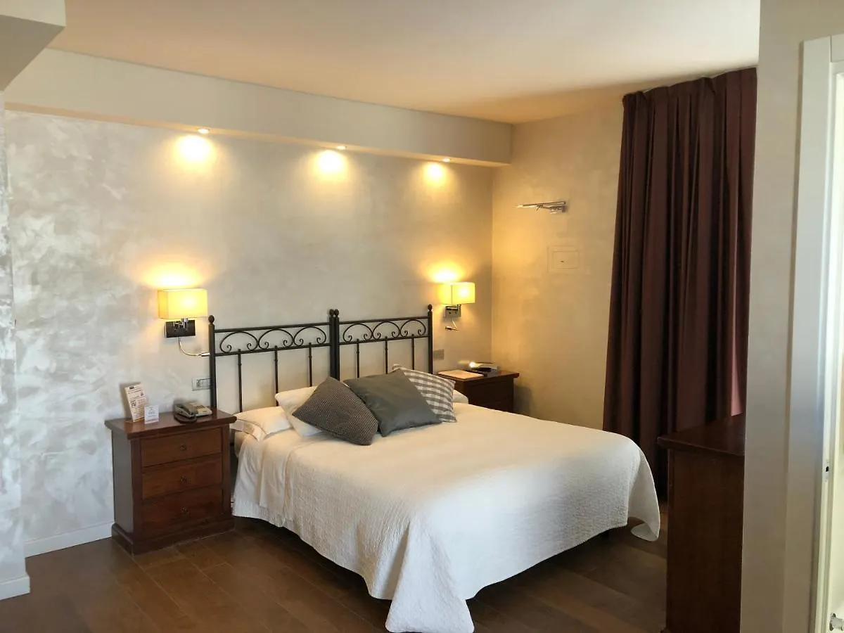 ***  Hotel Ferro Di Cavallo Pavullo nel Frignano Itália